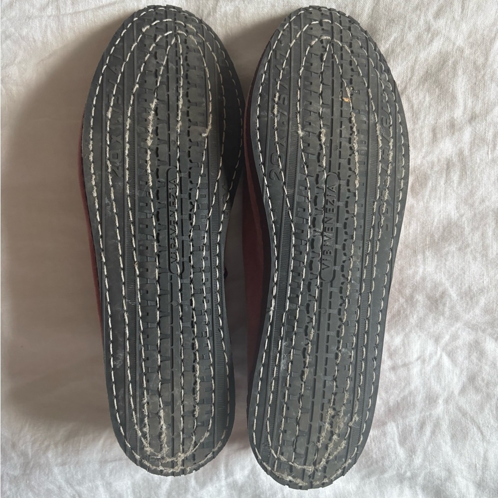 Vibi Venezia Mary Jane Flats - Picture 3 of 6